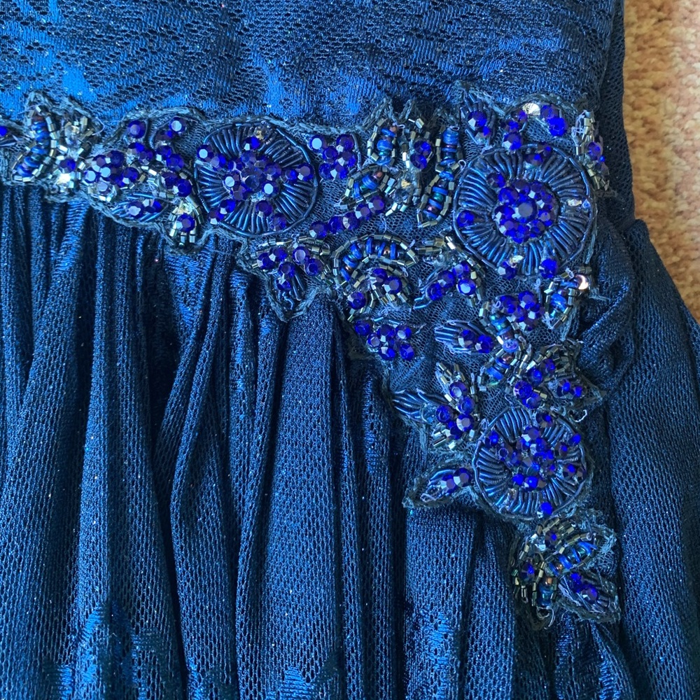 Blue Short-Sleeved Sequin Embroidered Party Dress